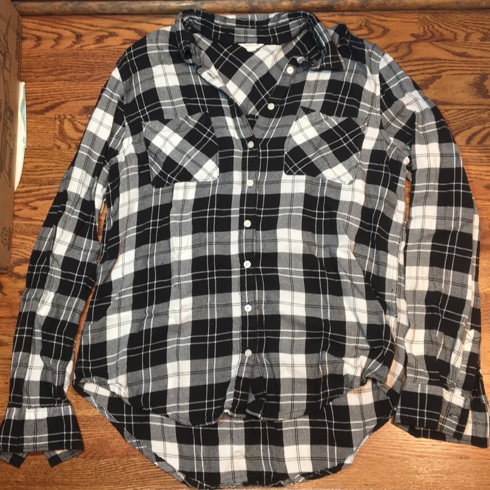Black and white plaid flannel shirt (size:L)